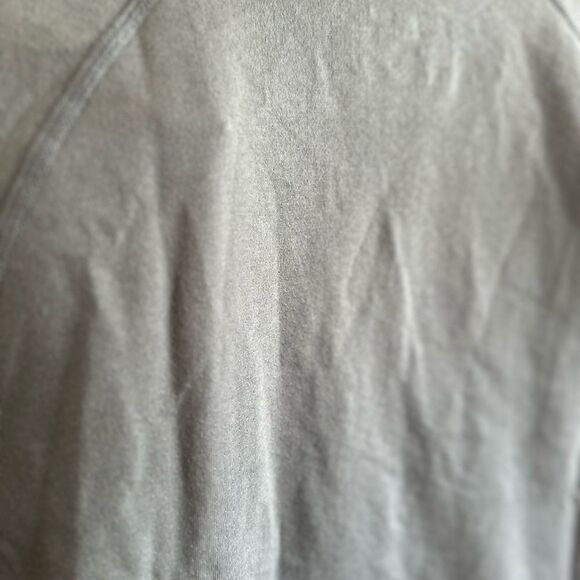 NWT Carhartt tee - Picture 7 of 7